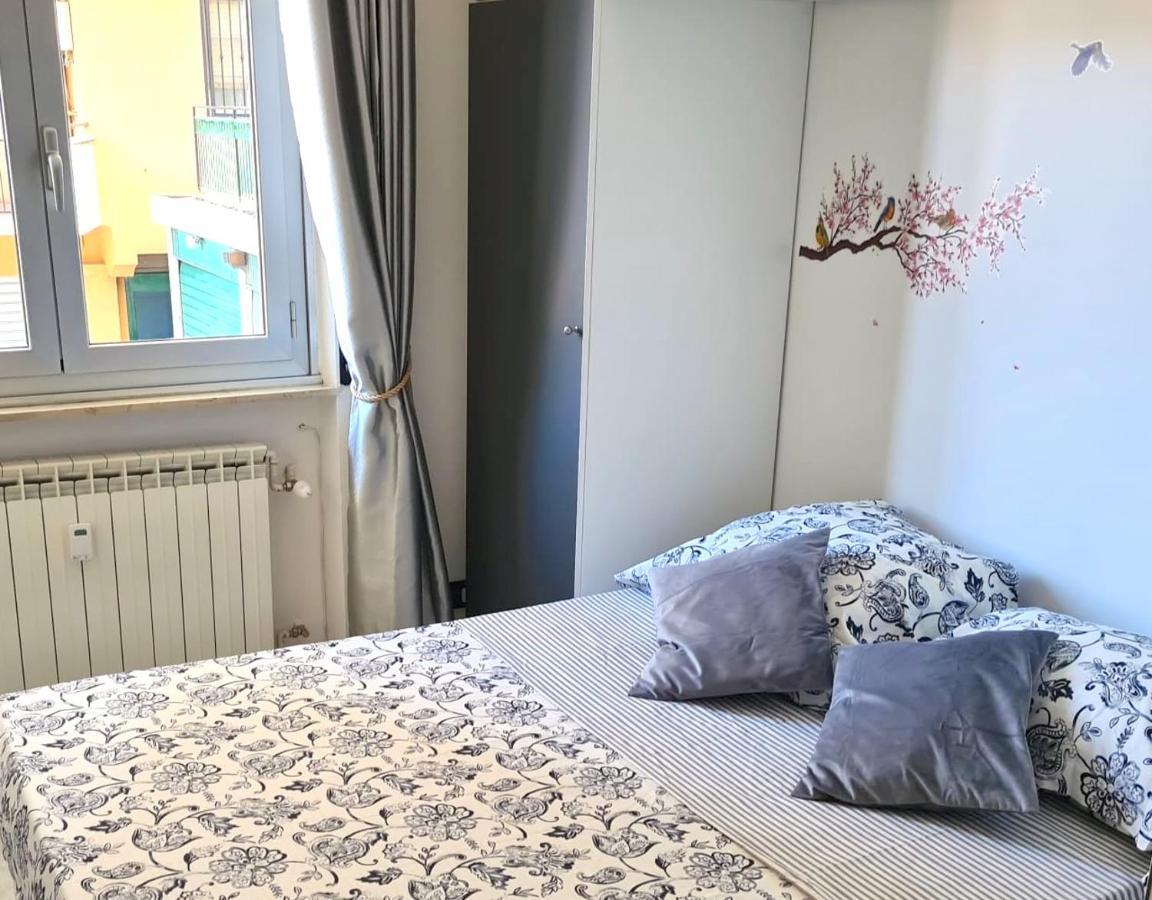 Sakura Suite Genova Esterno foto